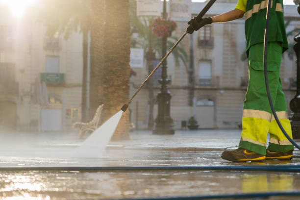 Best Commercial Pressure Washing  in Jan Phyl Village, FL